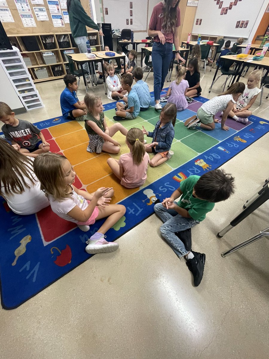 Fabra Elementary School tweet media