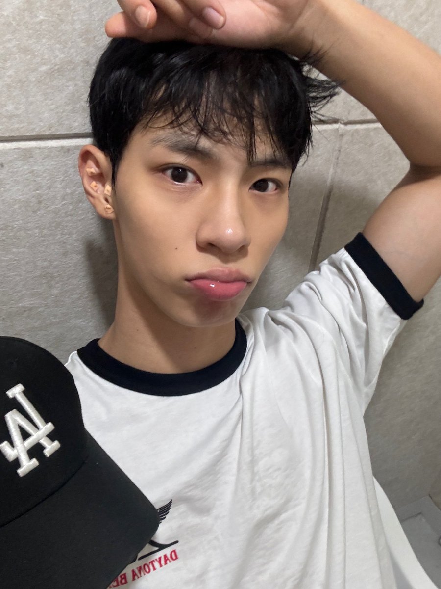TIOT 티아이오티 tweet media