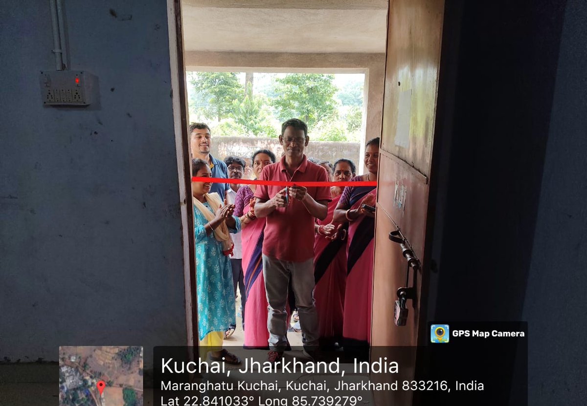 IPRD Saraikela-Kharsawan (@iprdsaraikella_) on Twitter photo कुचाई प्रखंड अंतर्गत छोटा सेगोई, मरंगहातु, गोमियडीह तथा तिलोपदा में ‘आदि सेवा केंद्र’ का लोकार्पण किया गया। इस केंद्र के माध्यम से ग्रामीण जनों को सरकारी योजनाओं से संबंधित जानकारी एवं लाभकारी सेवाएँ एक ही स्थान पर सुलभ होंगी।
#AdiSevaKendra
<a href="/JharkhandCMO/">Office of Chief Minister, Jharkhand</a> <a href="/prdjharkhand/">IPRD Jharkhand</a> कुचाई प्रखंड अंतर्गत छोटा सेगोई, मरंगहातु, गोमियडीह तथा तिलोपदा में ‘आदि सेवा केंद्र’ का लोकार्पण किया गया। इस केंद्र के माध्यम से ग्रामीण जनों को सरकारी योजनाओं से संबंधित जानकारी एवं लाभकारी सेवाएँ एक ही स्थान पर सुलभ होंगी।
#AdiSevaKendra
<a href="/JharkhandCMO/">Office of Chief Minister, Jharkhand</a> <a href="/prdjharkhand/">IPRD Jharkhand</a>