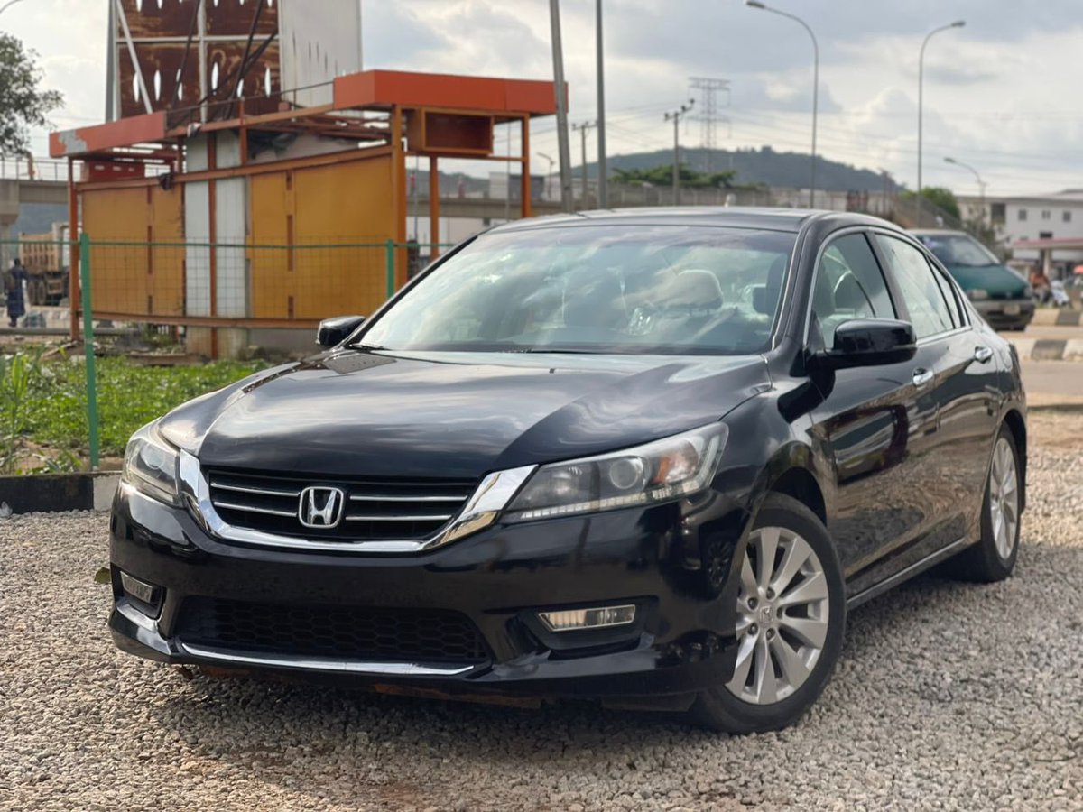 🚨🚨Direct Belgium 
Honda Accord
2014 Model
Fullest option in 4plug
Going for just 14.8M😊