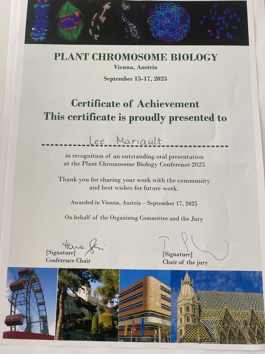 Huge congrats to my PhD student Lee Marialut (<a href="/LGDP_Perpignan/">LGDP</a> ) 🎓🎉 Winner of the Best Talk Award at the Chromosome Biology Conference 2025 in Vienna! 🧬👏