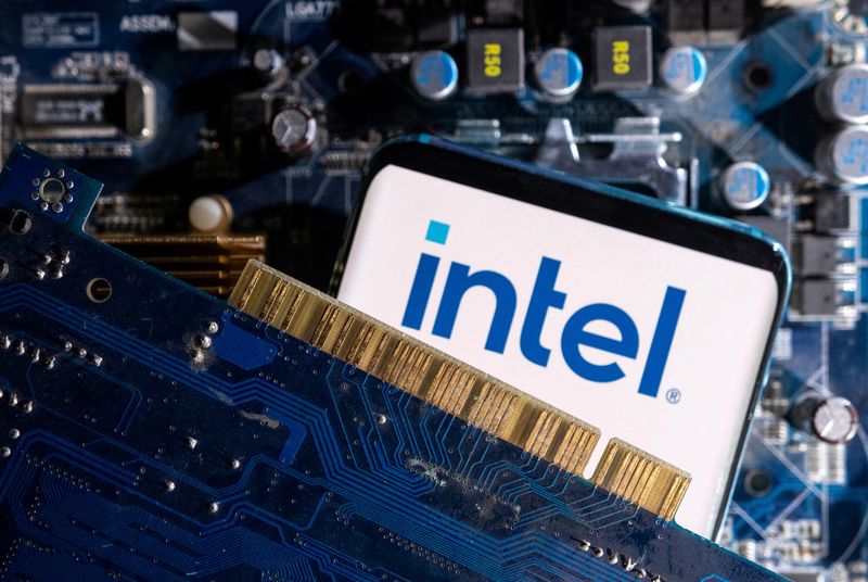 Streetinsider.com (@street_insider) on Twitter photo Intel's $INTC Granite Rapids processor seeing "meaningful ramp," KeyBanc analysts say
streetinsider.com/Investing/Inte… Intel's $INTC Granite Rapids processor seeing "meaningful ramp," KeyBanc analysts say
streetinsider.com/Investing/Inte…