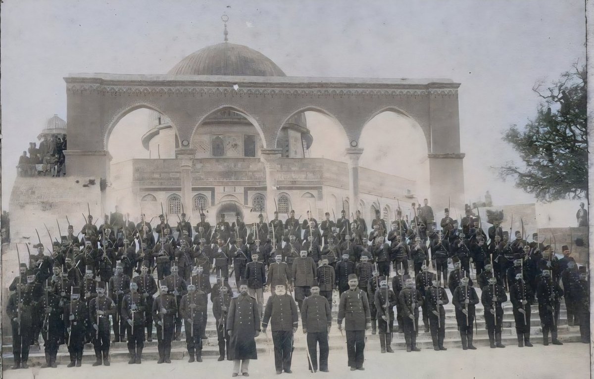 Kahraman Jandarma Teşkilatımız Kudüs'ü Şerifte. (1904)
