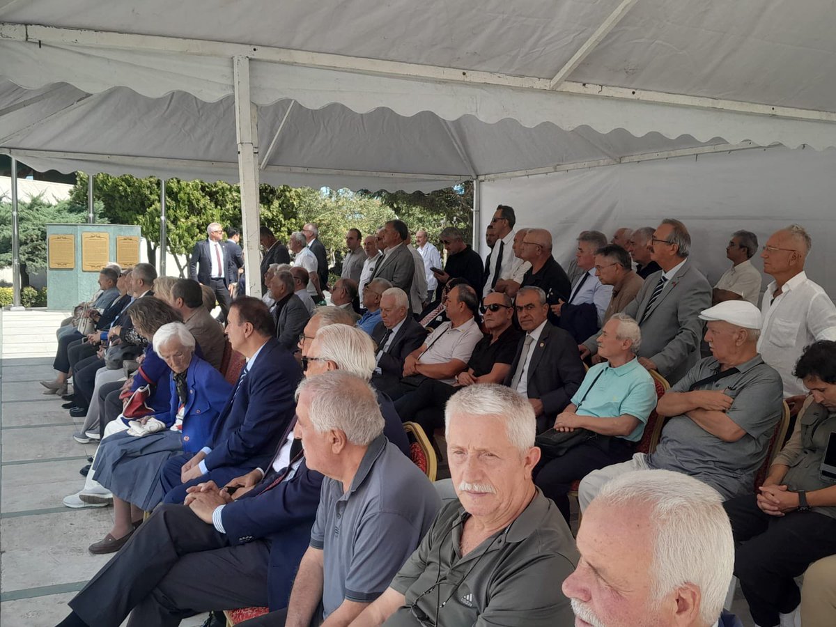 16-17 Eylül 1961 elim Demokrasi ve insanlık facialarının yıldönümünde Şehit Başbakanımız Adnan Menderes, bakanlarımız Fatin Rüştü Zorlu ve Hasan Polatkan’ın Topkapı-Anıtmezar’da manevi huzurlarında Anma Programında buluştuk.

Bizlere miras ve emanet bıraktıkları Millet ve