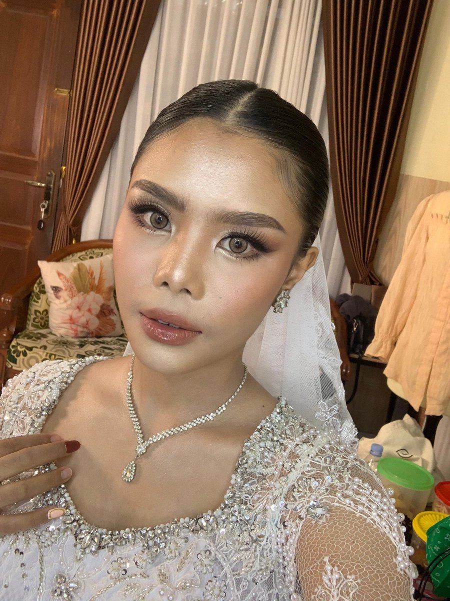 zeroline___'s tweet image. D-day😇