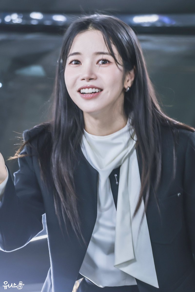ムンビョル　ソラ MAMAMOO+ Solar & Moonbyul for Dispatch #solar #솔라