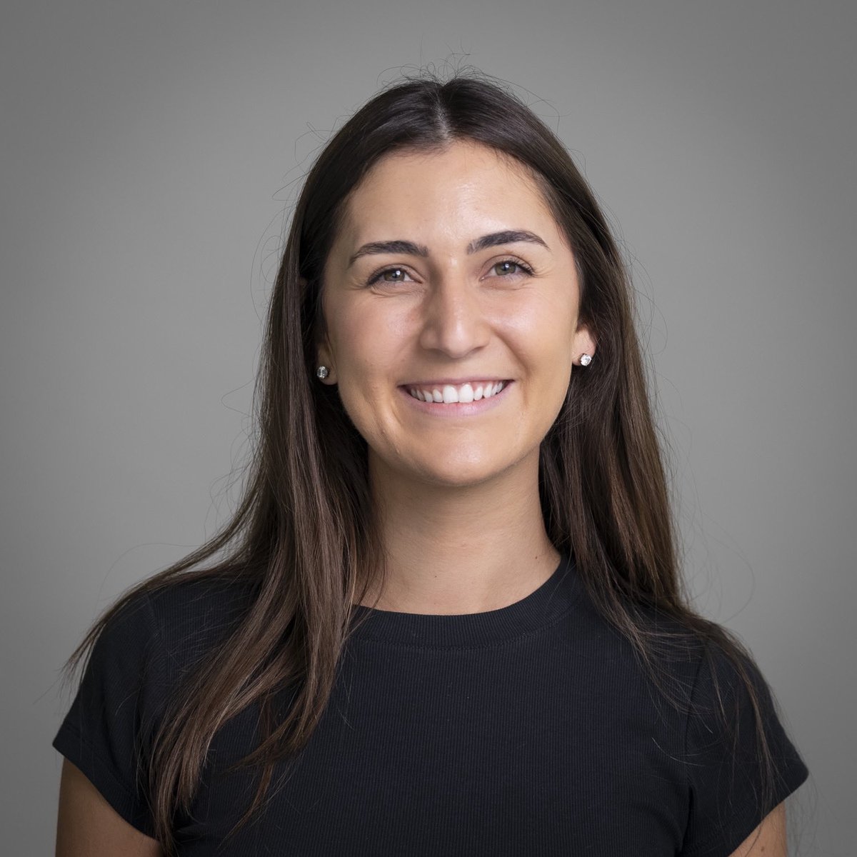NewDayUSA's tweet photo. This week, we are proud to spotlight Belle Matthews (NMLS ID #1757744) for being promoted to Senior AVP - Purchase Processing 🙌🎉

“I’m beyond grateful to NewDay for the incredible people I get to work with every day.” 
Company NMLS #1043 https://t.co/fLy7JvqFg2