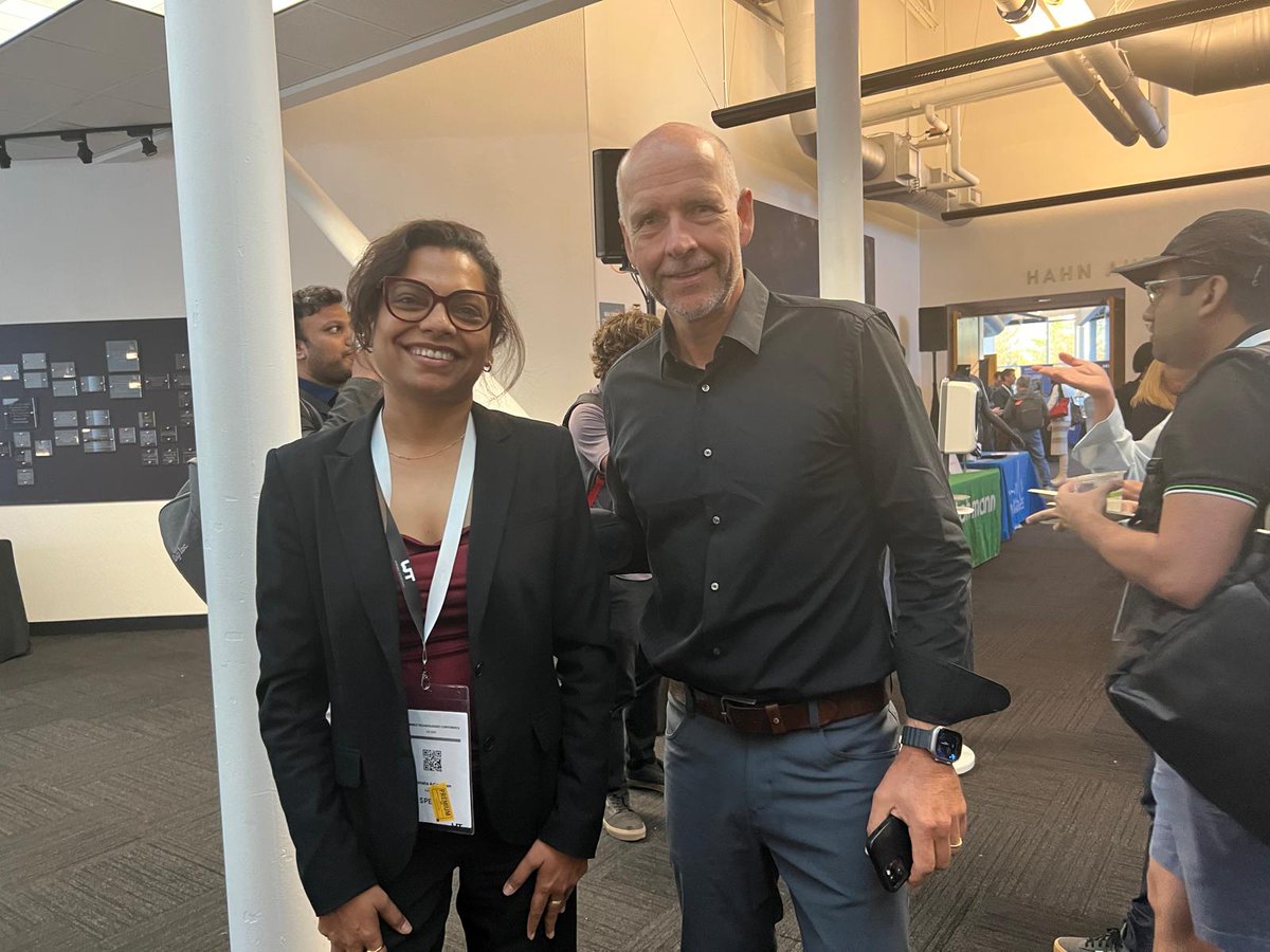 innovosensAB's tweet photo. $ISENS Message from Sirisha from her conference 
Honored to be **invited as a speaker at the Wearable Technologies Conference** — a stage that has followed my journey for 5+ years since Innovosens first participated in the **Innovation World Cup**.

A special thanks to **Christian Stammel, CEO of Wearable Technologies**, for recognizing Innovosens’ perseverance and vision. His words of encouragement, and more importantly, the **support and scaling opportunities through the Wearable Technologies partnership ecosystem**, mean a great deal as we take our innovations global.

With this ecosystem at our side, we’re excited to scale faster — bringing **AI-powered, sweat-sensing wearables** to athletes, wellness, and occupational health worldwide. 

#WearableTech #Innovation #Hydrosense #HealthTech #SportsScience #Scaling