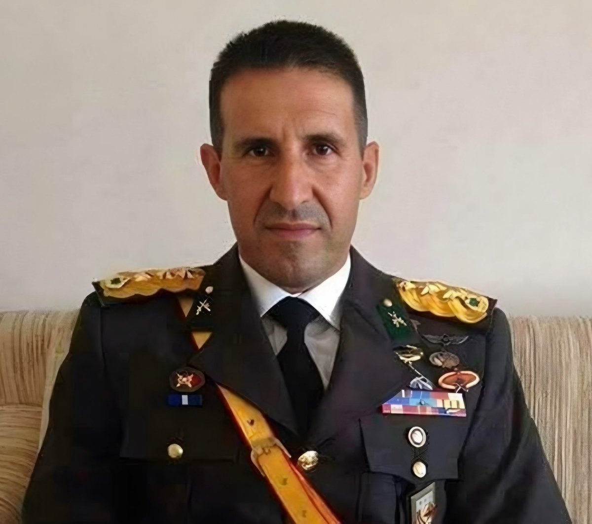 💥 Orkun Özeller’in ifadesinden:

“28 yıl TSK’da görev yaptım ve bu sürenin tamamı PKK terör örgütü ile mücadeleyle geçti. 

Bugün kucağımda şehit verdiğim arkadaşlarımın evlatlarına karşı sorumluluk hisseden bir Türk askeriyim. 

Terörist başının Meclis’e davet edilmesi,