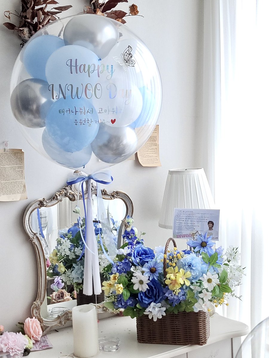 LemonJelly_915's tweet photo. 🎈 Floating Balloon Flower Basket Support 🎈
From 🇹🇼TAIWANRUNGJI🍚

💌2025 INWOO's Birthday

Planning : wjin917
Card Design : LemonJelly

 Thanks: Lica、FunsHuang、JC、Tina

🎈: Look at me!
🐶: Alright, I’ll spoil you a little 🥰 Ok,move to the side 🫳🏻
-
#나인우 #NAINWOO https://t.co/5stwcPuxld