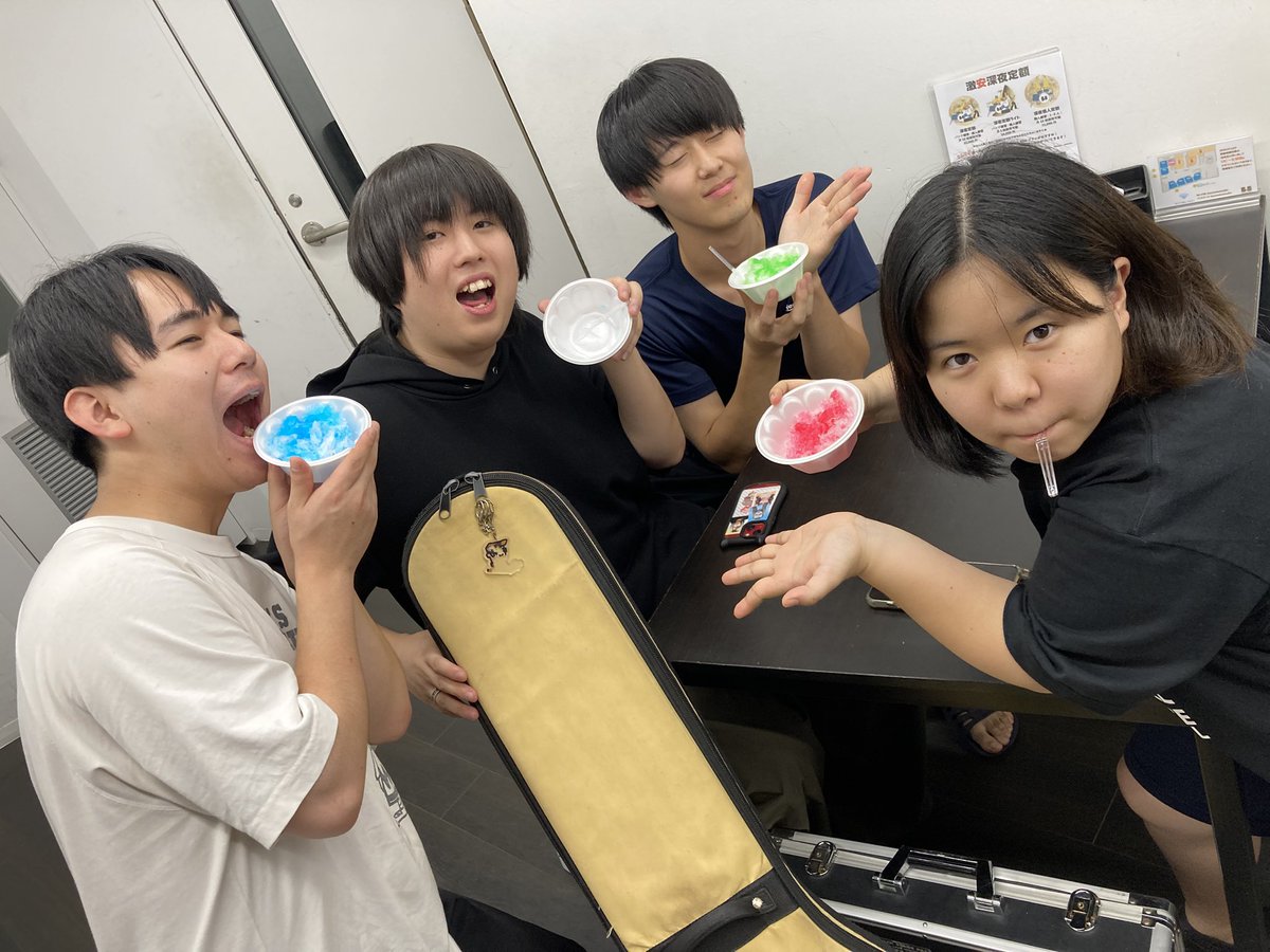 続いて🍧当たり出ました！

DOPErockers.JP（どーぷろ）の皆様おめでとうございます！

次のライブは明日9/18（木）！

新宿SAMURAIにて「Chapter#01」に出演します！
きてね✨🩷🥺

出番は20:25〜との事なので、仕事終わりの人も間に合いますね！
是非足を運んでみてください！！
