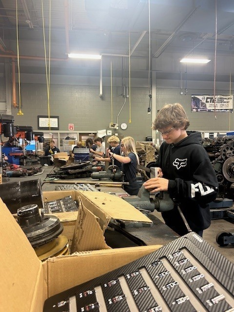CPACTC's tweet image. "Got Diesel? We've Got the Tech"- as @cpactc students in the #DieselTechnology program start to assemble components. #opportunitiesunlimited #dieseltech #CTEeducation