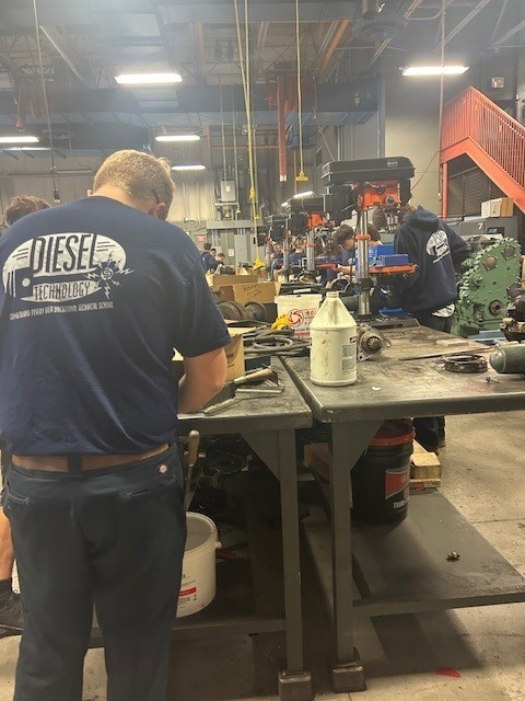 CPACTC's tweet image. "Got Diesel? We've Got the Tech"- as @cpactc students in the #DieselTechnology program start to assemble components. #opportunitiesunlimited #dieseltech #CTEeducation