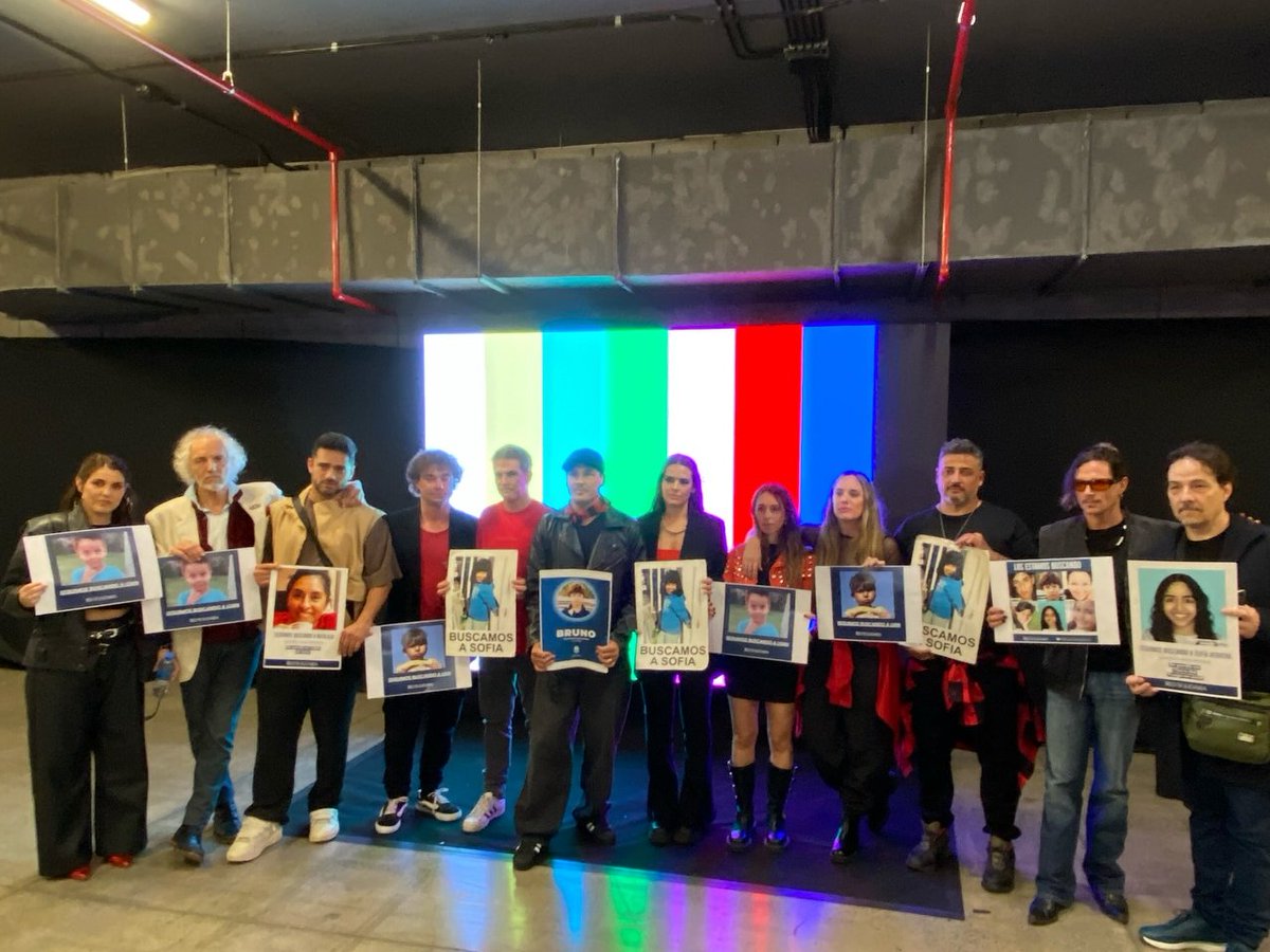 Seguimos buscando a 90 niños y niñas perdidos. 
Seguimos buscando a 140 mujeres perdidas.

¡Muchas gracias, Erreway!

<a href="/Errewaytour2025/">Erreway tour</a> 
<a href="/rojasbenjamin/">Benjamín Rojas</a> 
<a href="/felipecolomboOK/">Manuel </a>