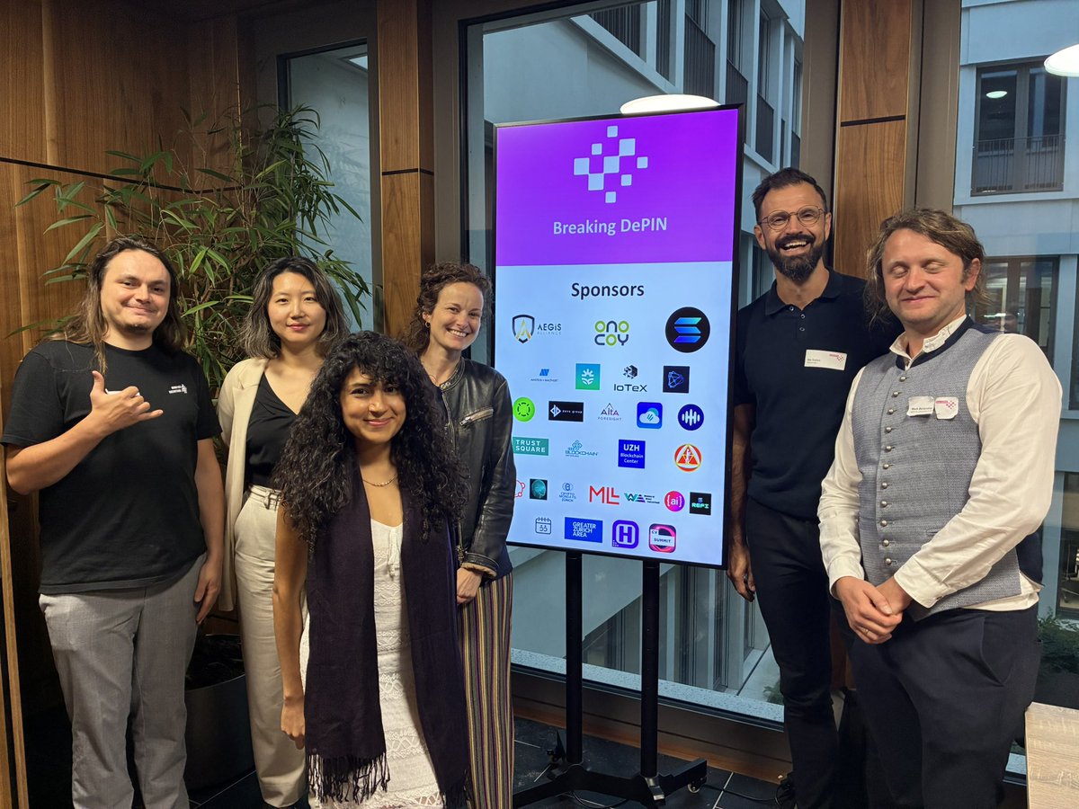 Congrats to a truly focused and impactful event, <a href="/BallandiesMC/">Mark Ballandies</a> <a href="/altadiaz/">Alta</a>. Insightful and enriching discussion and I especially loved to see and catch up with many Zuitzers 👽