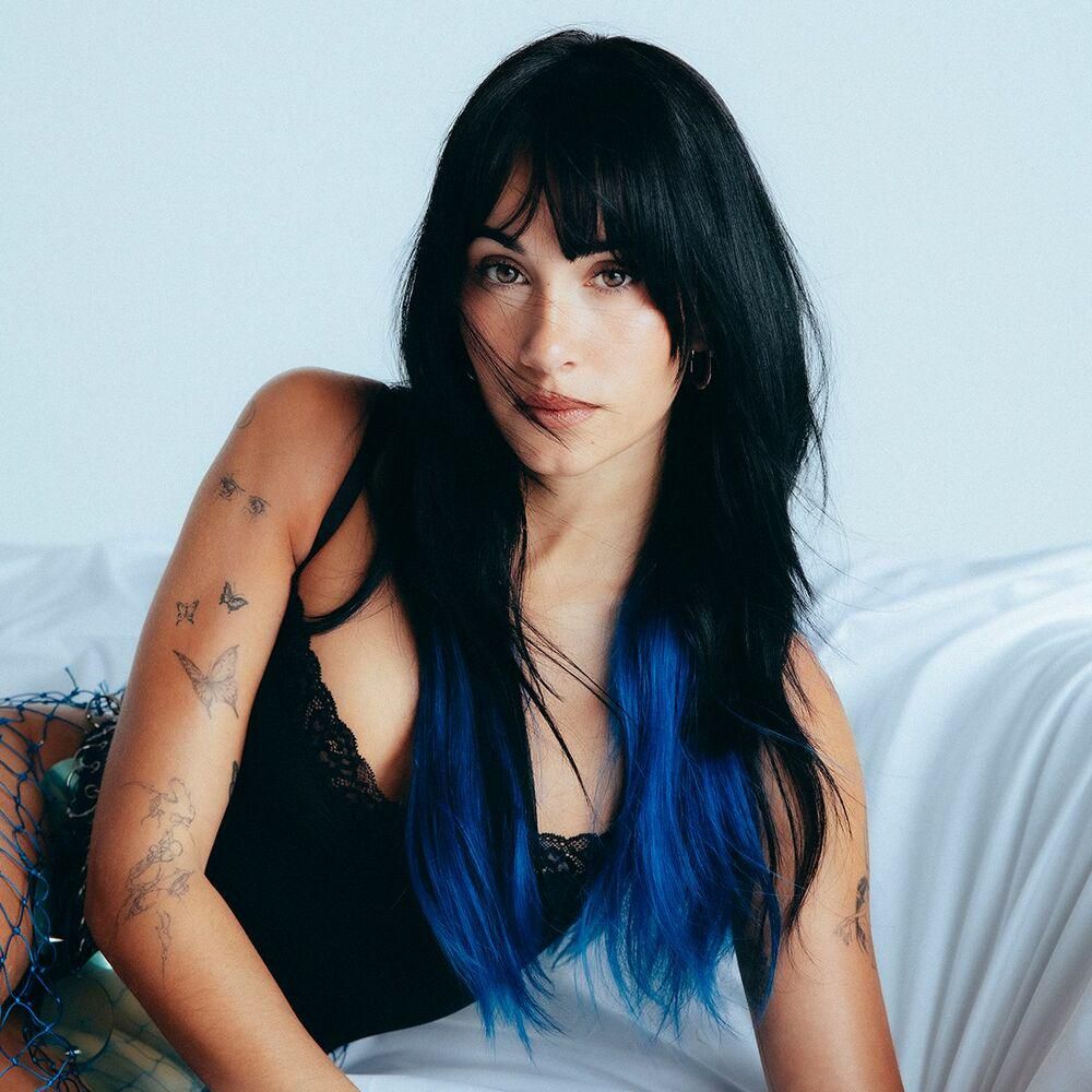 "CUARTO AZUL" de Aitana recibió dos nominaciones en los #LatinGRAMMY 

- mejor álbum de pop contemporáneo 
- mejor diseño de empaque de un álbum