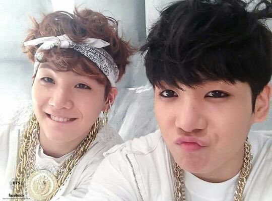 127converse's tweet image. feliz aniversário pra minha aninha que trouxe tanta alegria pros meus dias!!! 𐔌՞. .՞𐦯 ₊˚⊹♡  @cloudscheol eu te amo tanto!!!!!!!!!!!!!