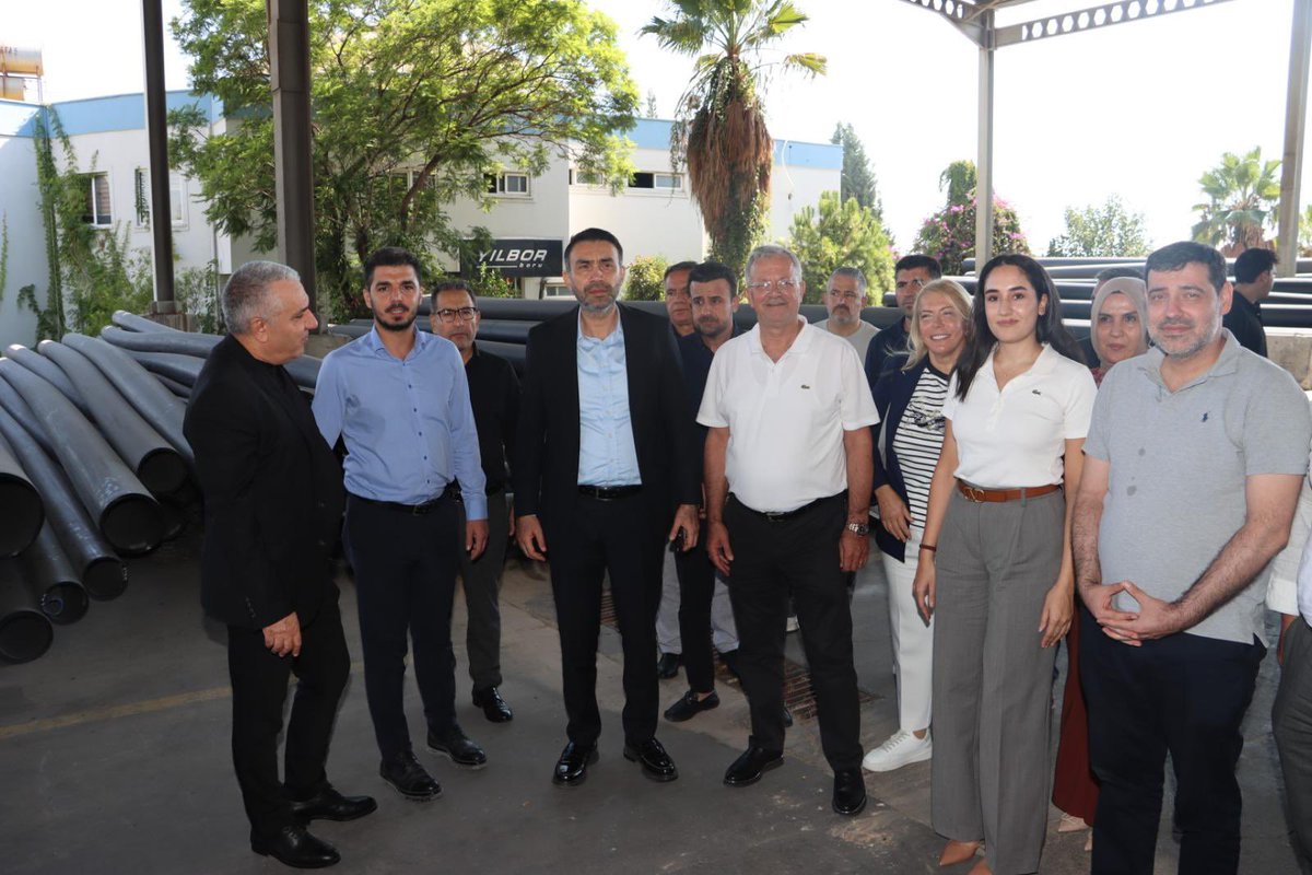 AdemAldemir33's tweet photo. 📍 Mersin Tarsus Organize Sanayi Bölgesi

✅ Yılbor Boru Fabrikası

Mersin Tarsus Organize Sanayi Bölgesi (MTOSB) Başkanı Sayın Sabri Tekli, İl Yönetim Kurulu Üyelerimiz, Tarsus İlçe Başkanımız Sayın Abdurrahman Altınsucu ve Tarsus İlçe Teşkilatımızla birlikte, 
Mersin Tarsus Organize Sanayi Bölgesinde önemli üretim Fabrikalarımızdan biri olan Yılbor Boru Fabrikasını ziyaret ettik.

#TürkiyeYüzyılı vizyonumuz doğrultusunda; yatırım, istihdam, üretim ve ihracat ile ülkemize değer katan tüm sanayicilerimizin ve işletmelerimizin yanında olmaya kararlılıkla devam edeceğiz.

Nazik ev sahipliği ve misafirperverlikleri için Yılbor Boru Yönetim Kurulu Başkanı Sayın Mehmet Yıldırım ve kıymetli yönetimine gönülden teşekkür ediyorum.

#AKParti #Mersin 
#Sanayi #Üretim
#Yatırım #İstihdam
#İhracat
#GüçlüTürkiye
#TürkiyeYüzyılı