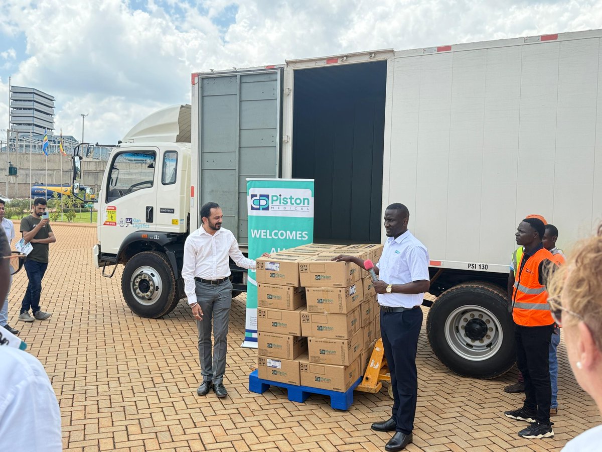 PistonMedical's tweet image. First official order in the bag!
A huge thank you to @ShreejiPharmaceutical for trusting us right after today’s flag off. 
Here’s to stronger partnerships &amp;amp; better healthcare ahead. 
#PistonMedical #Partnerships