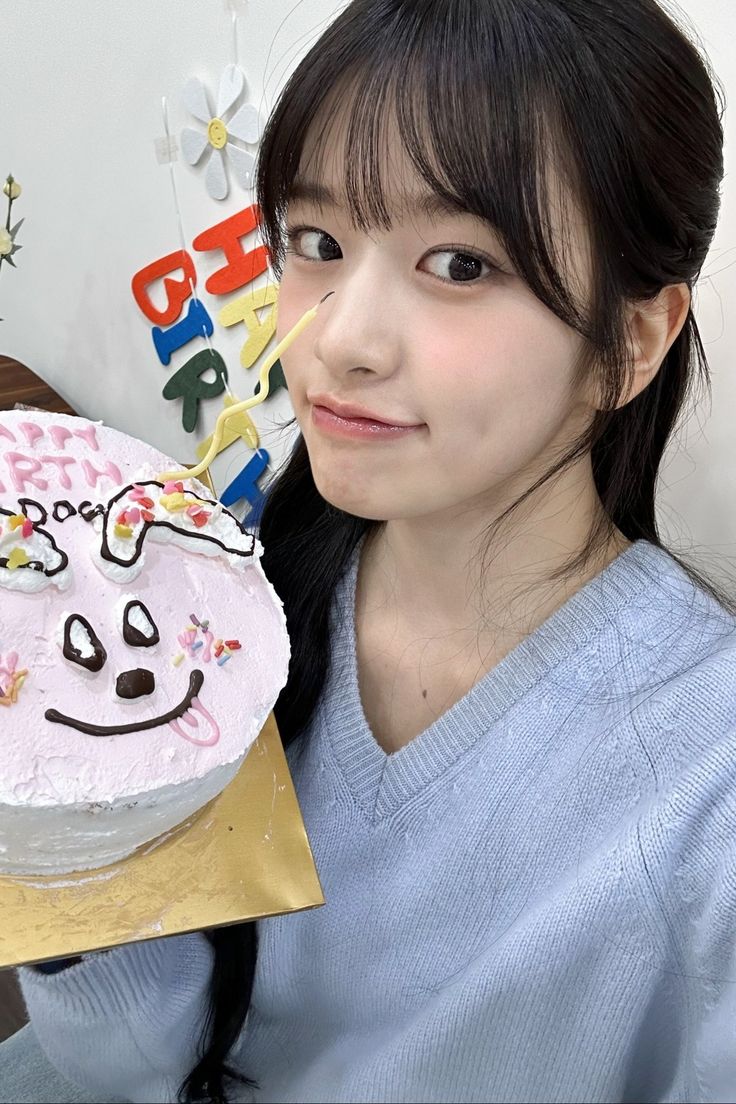 Yujin tweet media