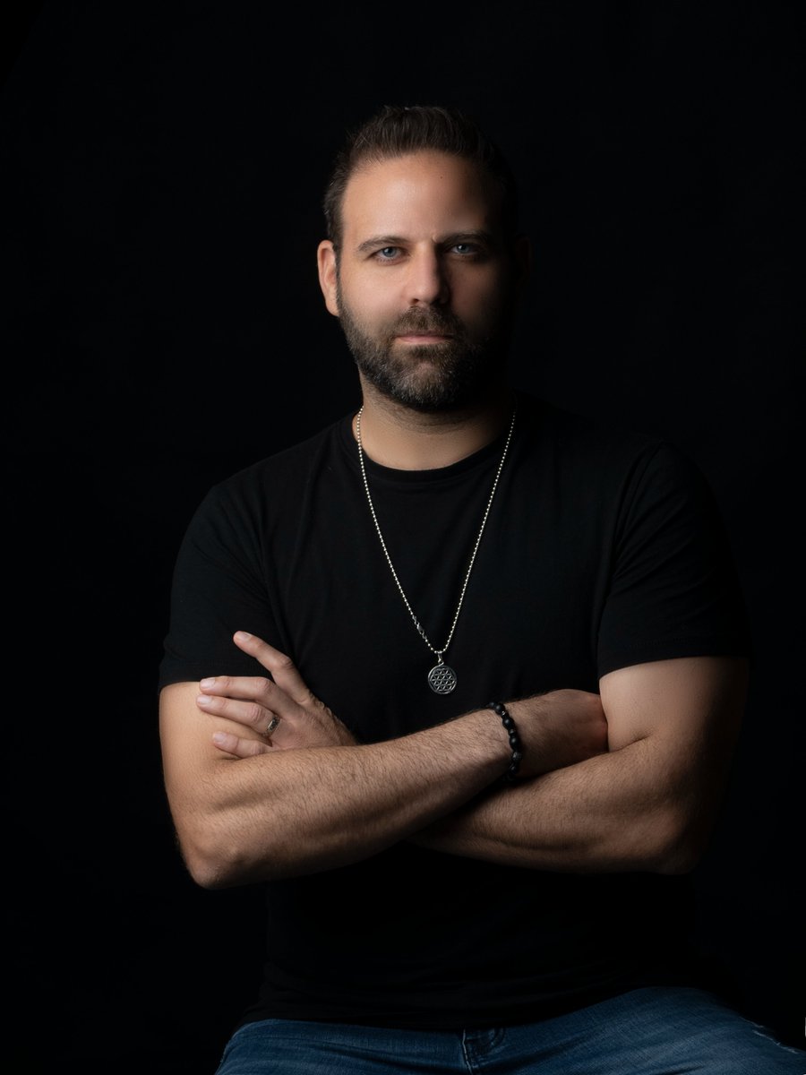 #MATANCASPI talks innovation amid legends' support and crafting 'Amour''s perfect flow in our must-read interview

Get the full read here: technomusic.co/matan-caspi-ta…
