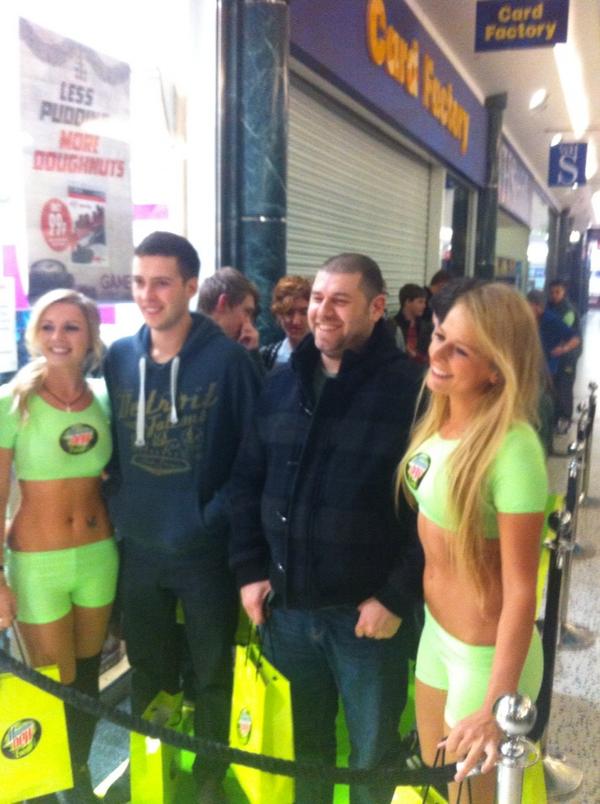 ROB KELLAS tweet media