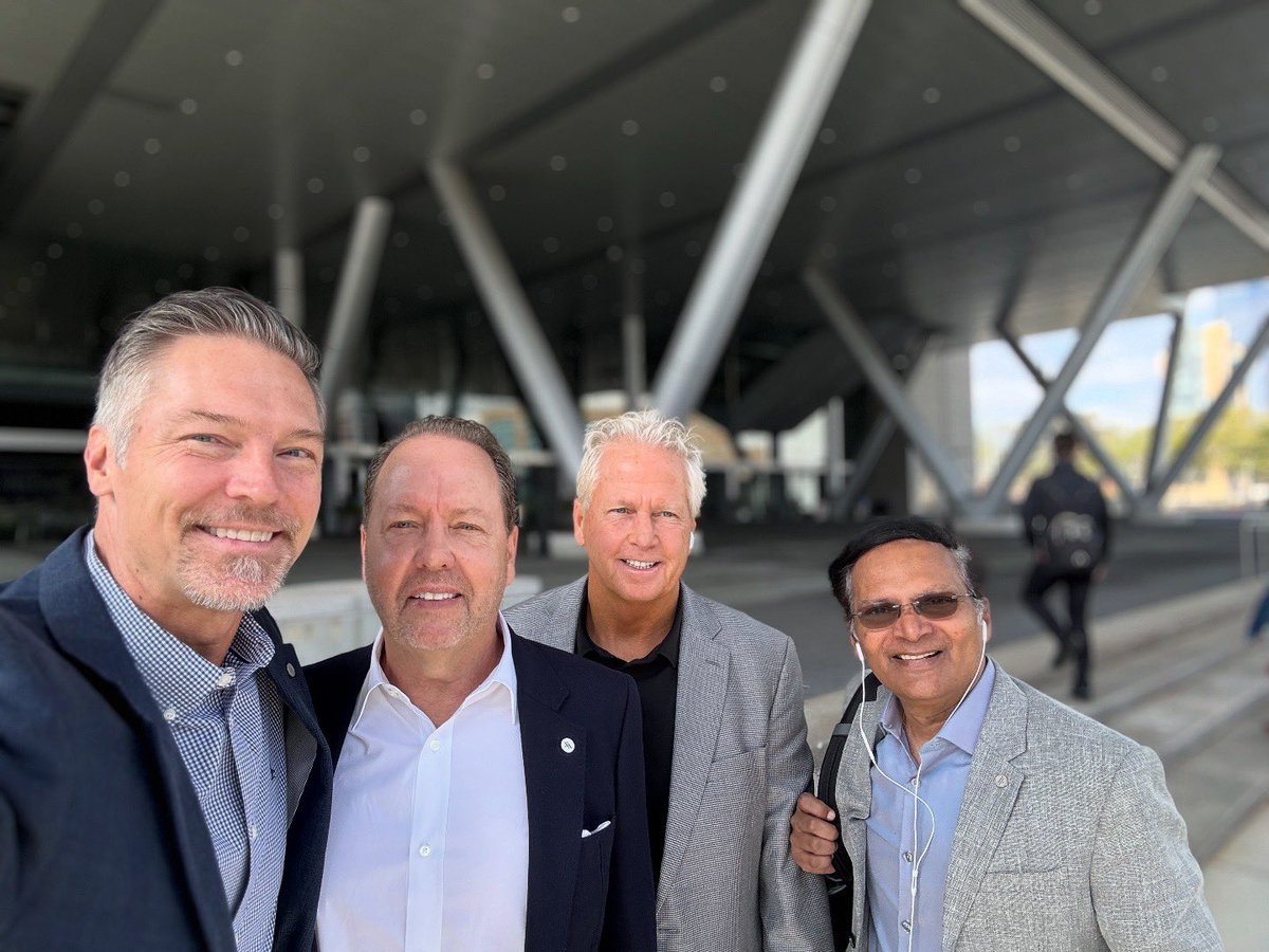 SSGC_OTCID's tweet photo. $SSGC SafeSpace Global executive team is attending the APTA Transportation Expo, where the brightest minds in mobility, safety, and innovation come together. 

Here sharing how our AI-powered safety platform is transforming public transportation into safer and smarter spaces. https://t.co/WZ0HncZysX