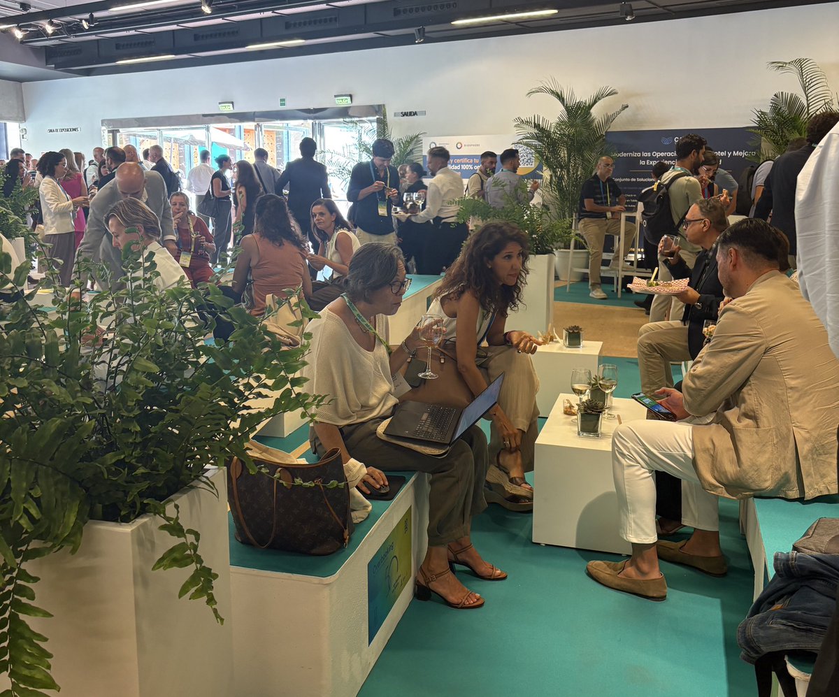 Overbooking Gran Canaria & Hosteltur Summit tweet media