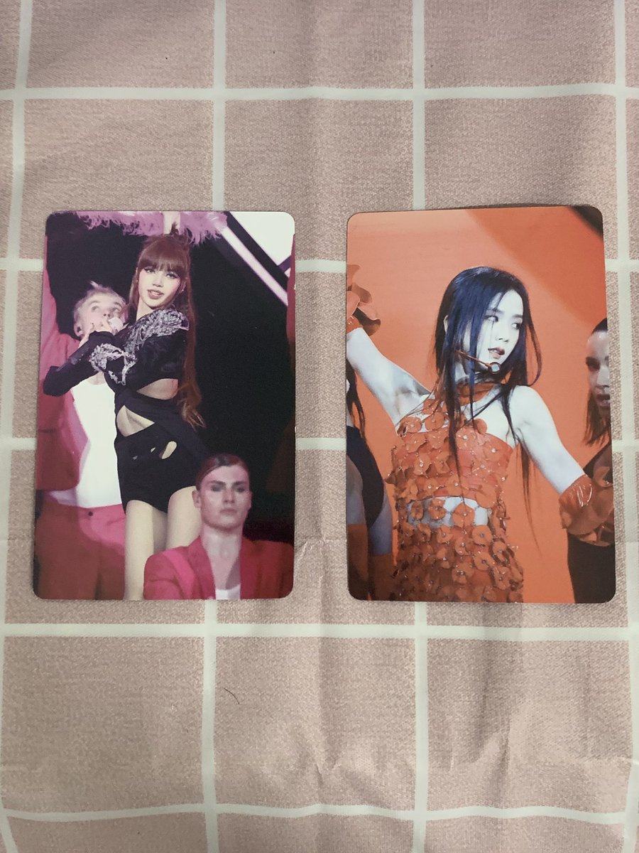 M49957389's tweet photo. 📌Set แรกกกกกก 🧿😻

ใบล่ะ 99 + ค่าส่ง35฿

#การ์ด #BLACKPINK #JENNIE #LISA #ROSE #ของถูก #ค่าส่งฟรี https://t.co/Hm1e6UhWiI
