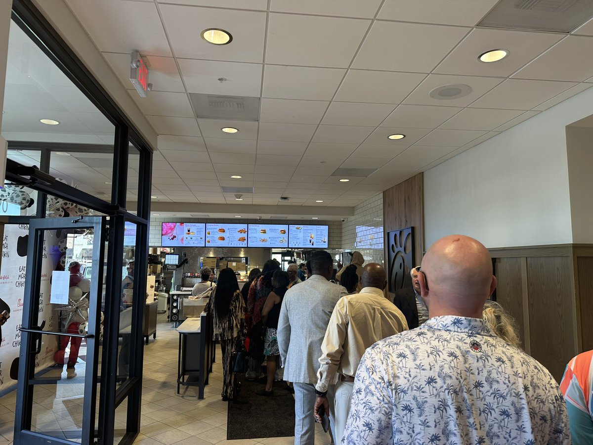 This afternoon, our team joined Legislators Chris McKimmie &amp; Jeff Elder in celebrating the grand opening of the new Chick-fil-A in the City of Niagara Falls.

Congrats to owner-operator Aaron Hord &amp; his family on this remarkable milestone — an exciting addition to our community!