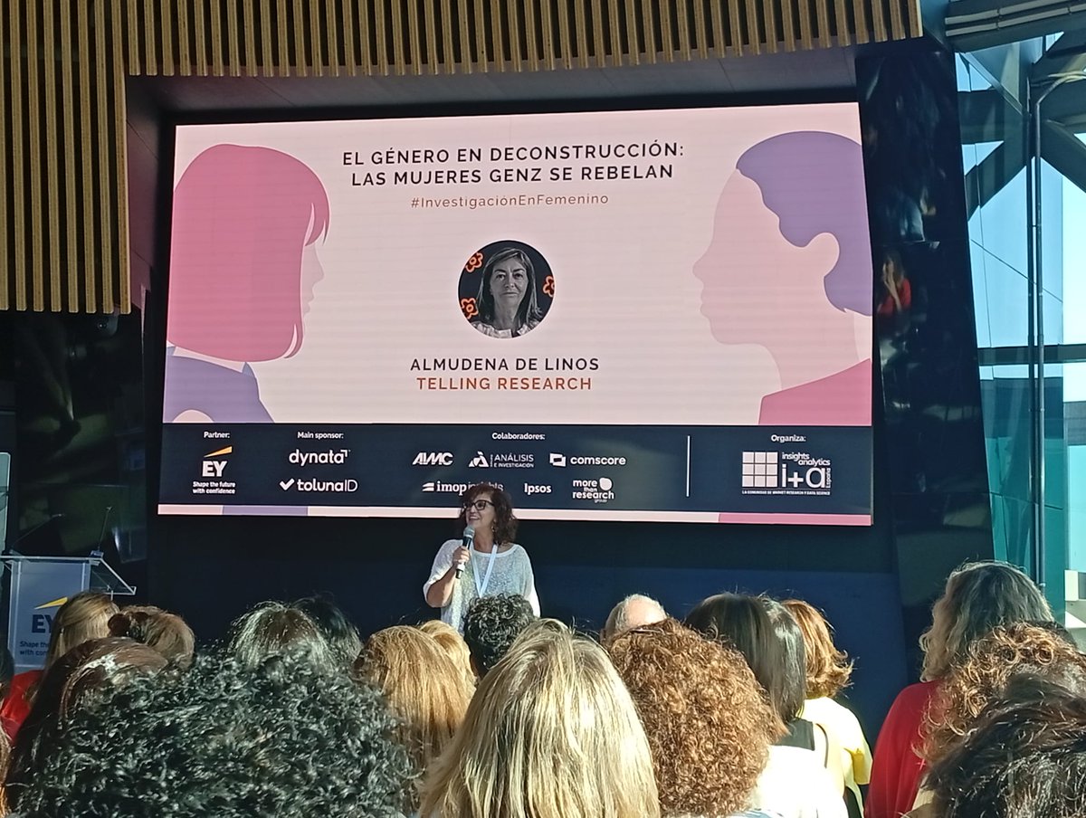 IMOPInsights's tweet photo. Hoy la IV edición de investigación en femenino donde Isabel Peleteiro, parte del comité organizador, ha presentado el merecidísimo homenaje a Pilar Escario, una de las mujeres referentes en la investigación social y de mercados. https://t.co/VXzcMrlS9X