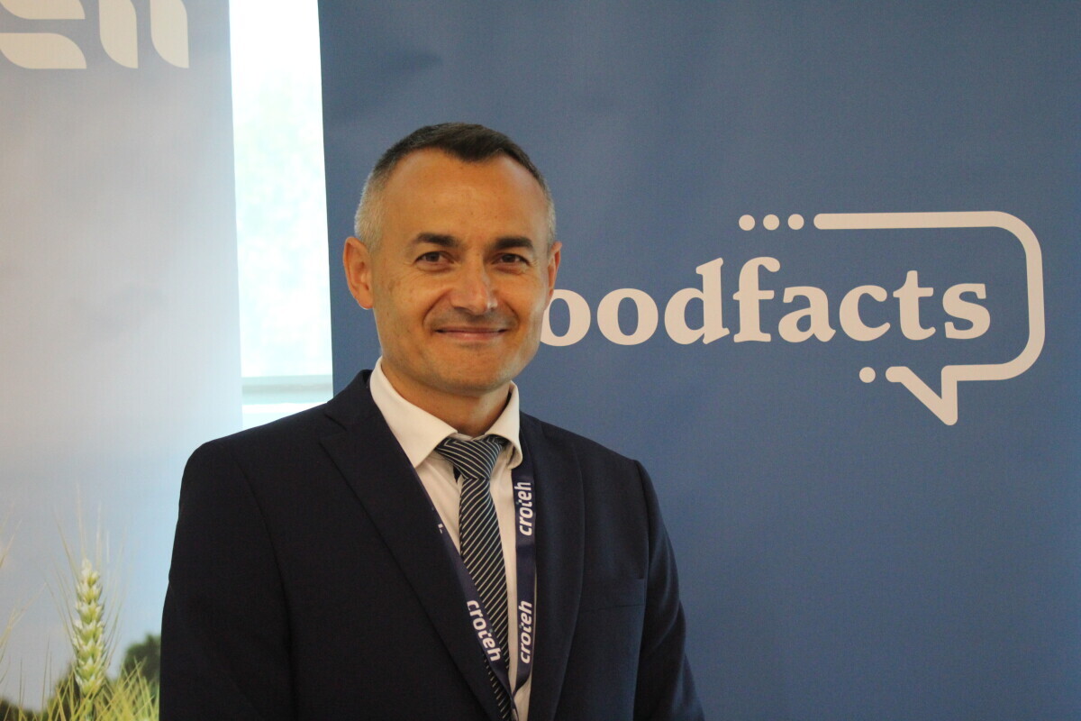 vstapic's tweet image. Danas smo u Osijeku na 15. konferenciji Hranom do zdravlja govorili i o izazovima (dez)informiranja o hrani putem interneta kojima se bavimo u projektu FoodFacts