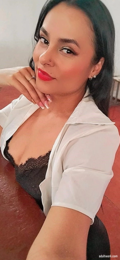 AdultWork_RM's tweet image. Her eyes say what her lips will whisper later. 🔥 Are you listening yet? 👉 aws.im/25uE 

#adultworkgirl #awcam #adultworkmodels #aw_RM
@AdultWorkcom