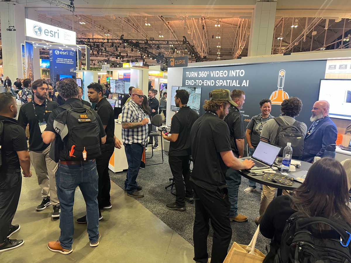 cupixinc's tweet image. Day 1 at @autodesku was a blast! 🎉 Thanks to everyone who stopped by our booth — we’re ready for Day 2! 🚀 Come see us at Booth #531.
#AU2025 #SpatialIntelligence