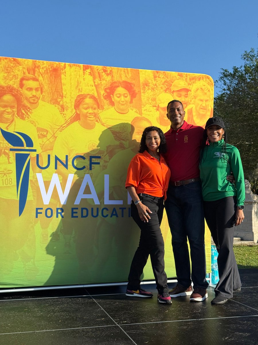 It was exciting to see folks working to lift up our community last weekend.

I joined the <a href="/UNCF/">UNCF</a> College 5K to support students pursuing higher education, and celebrated the <a href="/BD_Cheesesteaks/">BigDavesCheesesteaks</a> breakfast menu launch and CUP Coffee, a local business working with <a href="/angelayee/">Angela Yee</a>.