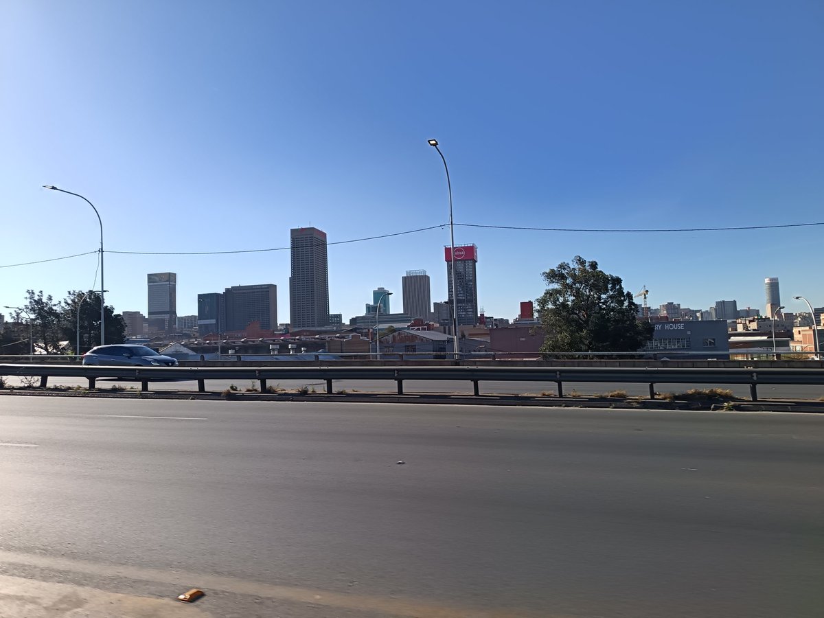 Can't explain why, but I still love Jozi CBD... sadly we now need to appreciate it from a distance these days.
