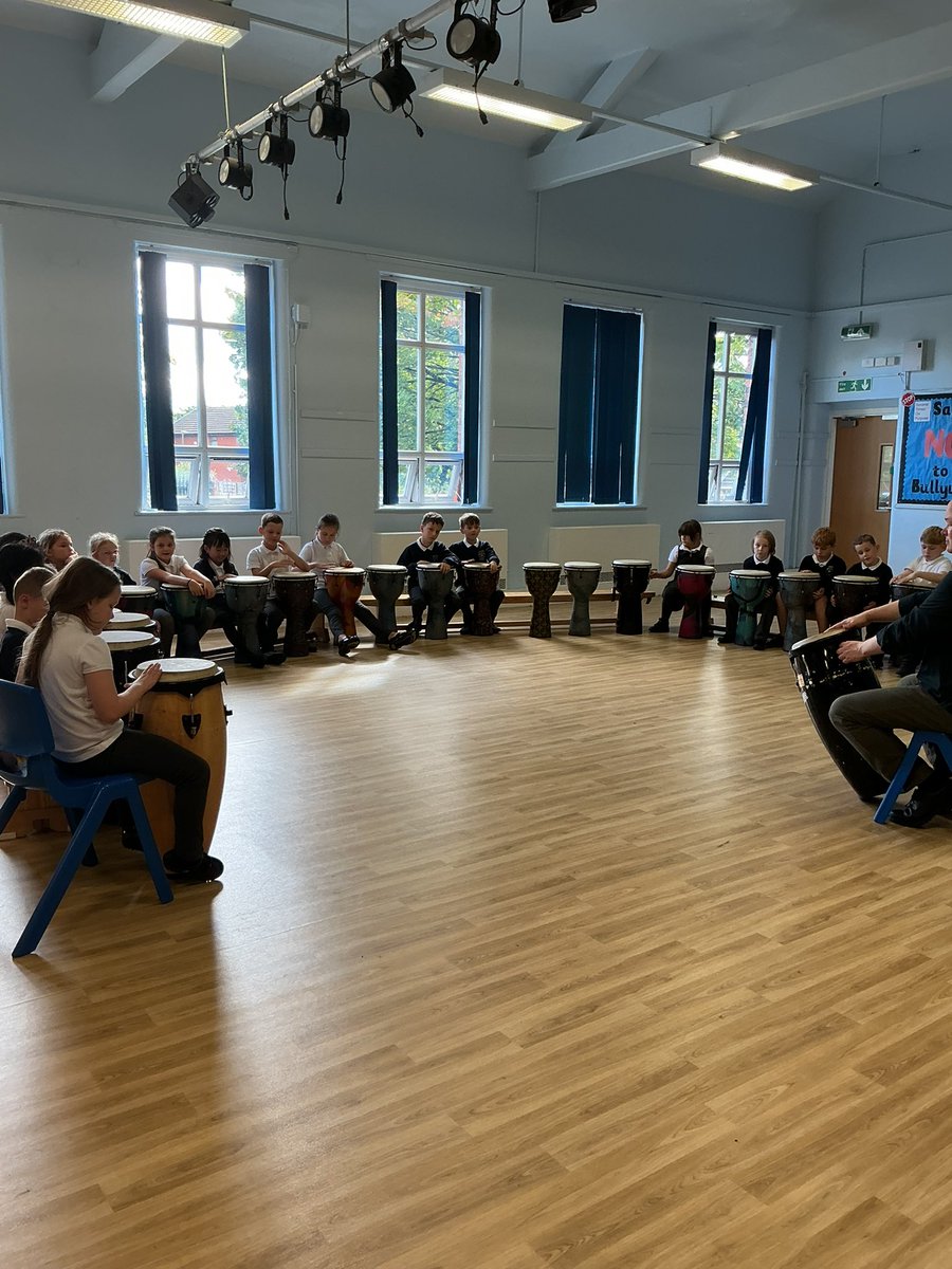 Second drumming lesson went very well 🎶🎶 #wlm #doallyoucan