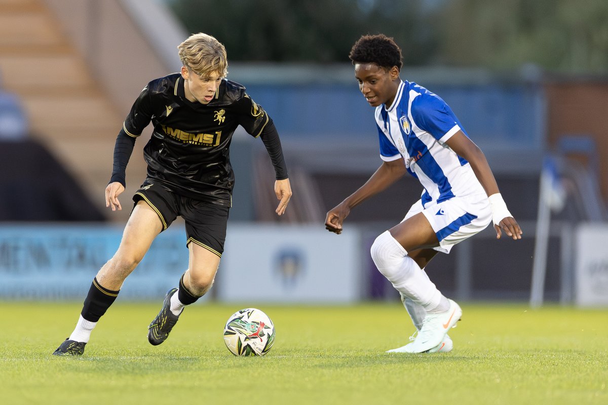 GFC_Academy's tweet photo. A few pictures from last night's 1-0 win over Colchester in the U17's PDL Cup. 📸🏆

#Gills https://t.co/7ceGeR0iHO