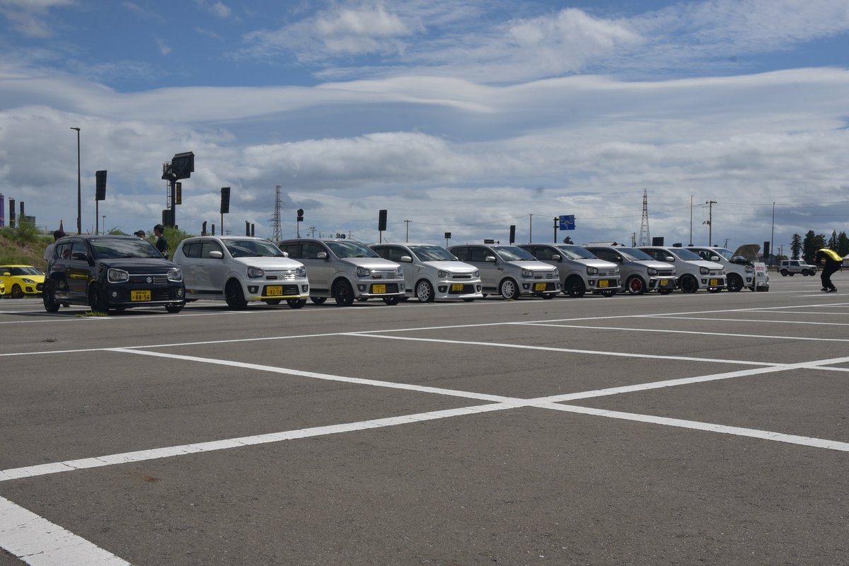 kantoryija58770's tweet image. アルト×スイフトミーティングin平泉の動画リンクをまとめました。
アルトのお仲間さん
スイフトのお仲間さん
その他参加者の皆様
お集まりいただいてありがとうございました。🙇
【搬入動画】youtu.be/fwW0FSElqSk?si…
【会場動画】
youtu.be/5BKsMJTcFCk?si…
#スイフトオフ会 #アルトオフ会 #岩手オフ会