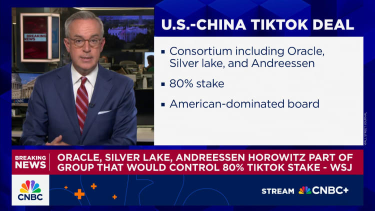 INFOmailiTV's tweet photo. #Vieron... que todo va bien... Avanza el Spin-off de Tiktok para #USA, que quedaría en manos de Oracle, Andreessen Horowitz y Silver Lake. #INFOmail #infoFA https://t.co/Kt0nQBml7B