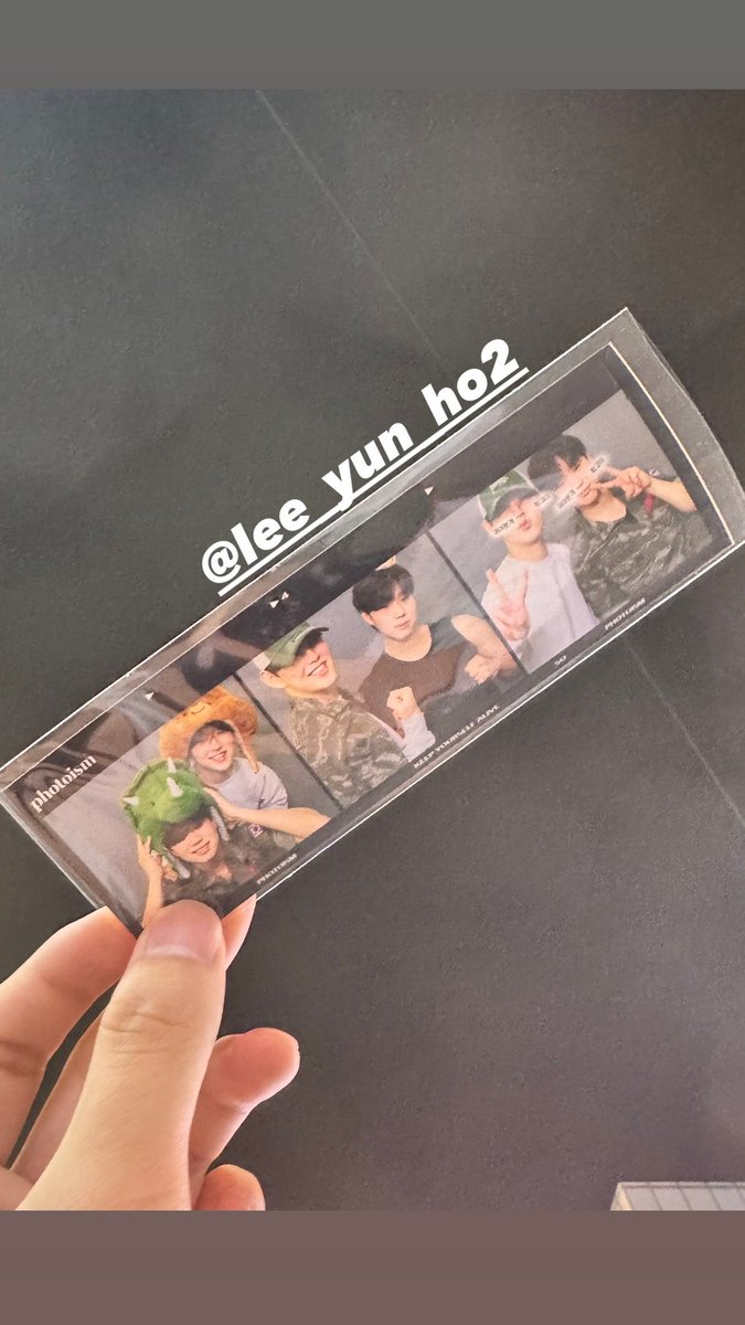 xhy960810's tweet photo. 250917 Kim Dongbhin's Instagram story updated.
#KimDongbin #KimDongbhin #Dongbin #Dongbhin #金東彬 #金东彬 https://t.co/gD1LEdCzt3