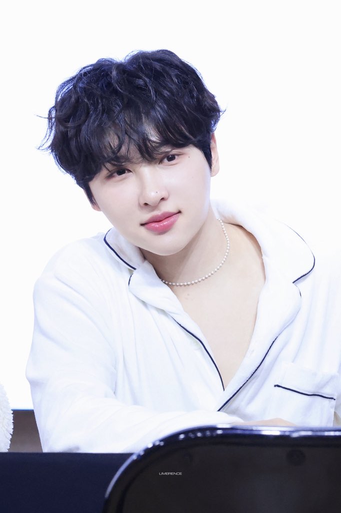 ✨
#OnlyOneOf #온리원오브 #RIE #리에 #성호 #이성호