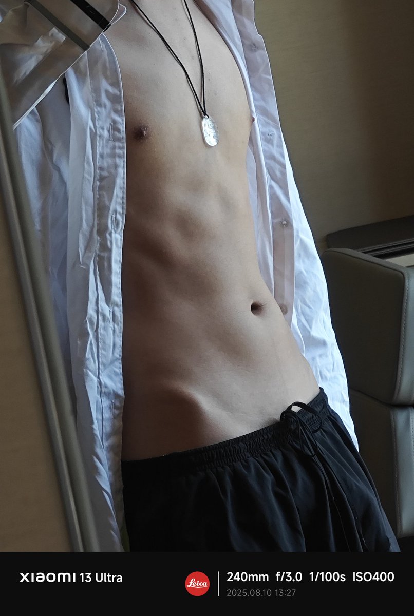 Moby_114514_2's tweet photo. 来点怪东西（？ https://t.co/hleGgjhD8V