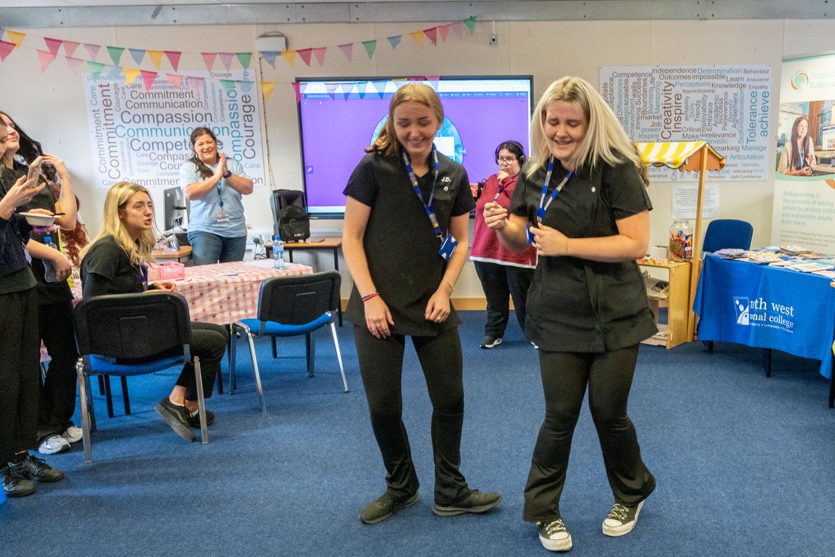 nwrc_college's tweet image. That&apos;s a wrap! 2025 Freshers Fairs across all 5 of our campuses have come to an end.

It was lovely to meet some of the new students today in Limavady and Strabane and show them what NWRC is all about!

Best of luck to everyone for the academic year ahead🎉

#NWRC #Freshers