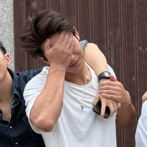 memory_dnfms's tweet image. 연하 웃기닼ㅋ큐ㅋㅋ큐ㅠㅠㅠ
사실 안 웃겨