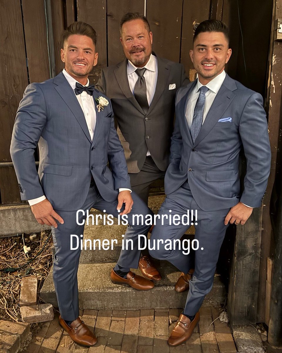 Quansource's tweet image. Celebrating Chris Davis getting married in Durango CO. Congratulations my Brother!