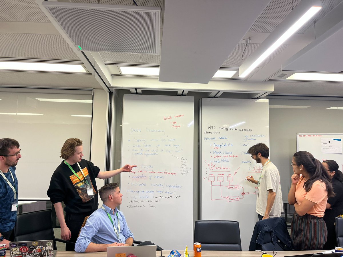 Hayden Close tweet media