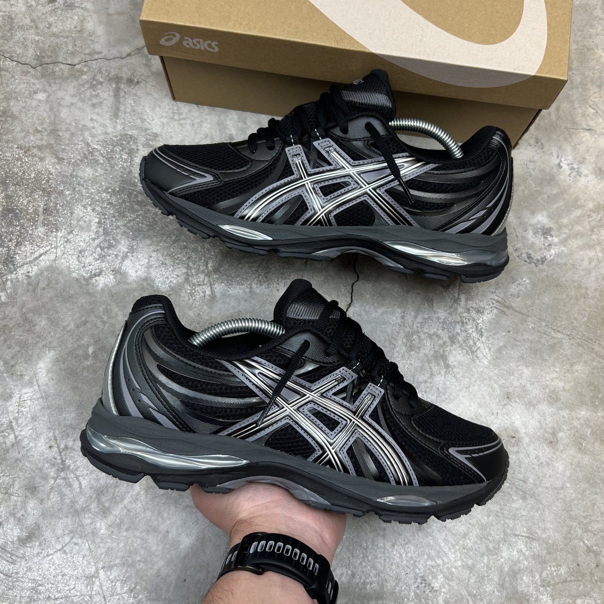 Reduced: Asics Gel-Sekiran | Black ?