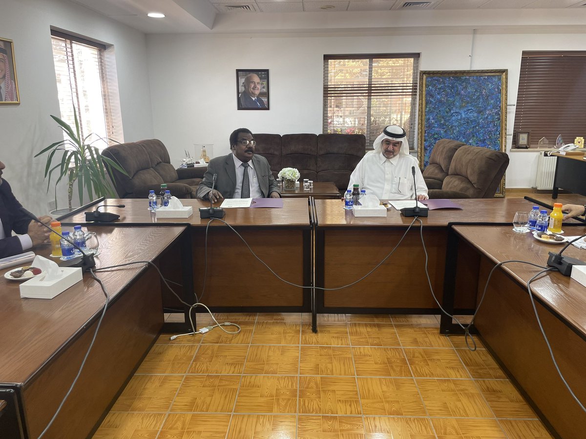 توقيع اتفاقية شراكة في مقر منتدى الفكر العربي في العاصمة الأردنية عمّان، بحضور أمين عام المنتدى الدكتور الصادق الفقيه ، ورئيس مركز الخليج للأبحاث الدكتور عبدالعزيز بن عثمان بن صقر، إلى جانب عدد من الباحثين والموظفين في منتدى الفكر العربي .