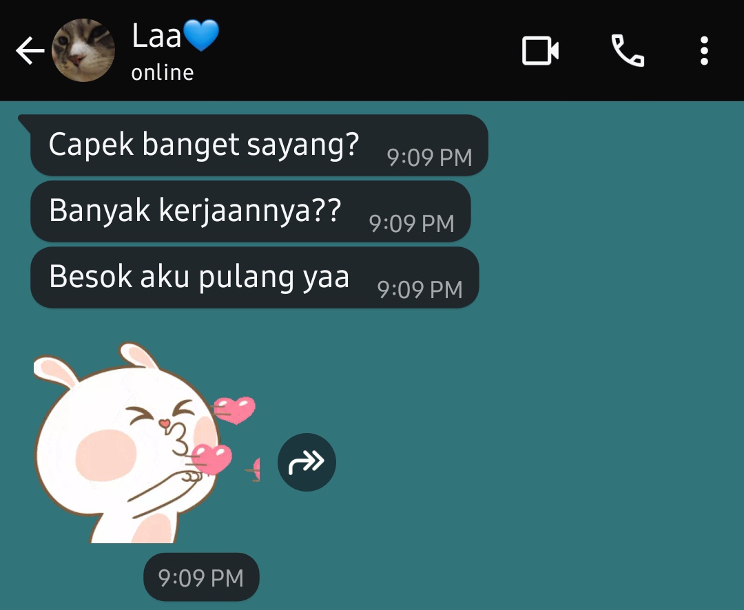 nunaasays's tweet photo. Kook, aku bucinin suamiku dulu yaa https://t.co/2WFIdNCp5I